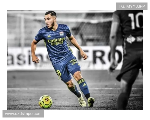 典当之星足球明星闪耀赛场展现无与伦比的竞技魅力与人气