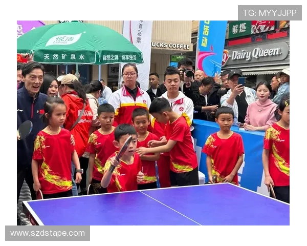 重庆乒乓球队战术引发热议球迷与专家的观点碰撞与争论
