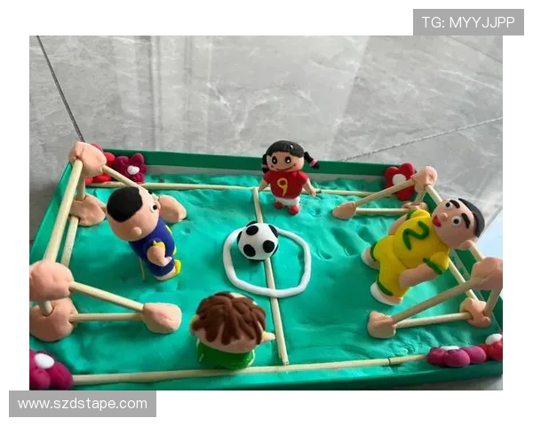 足球明星贴画装饰墙面让家居焕发活力与激情的完美选择