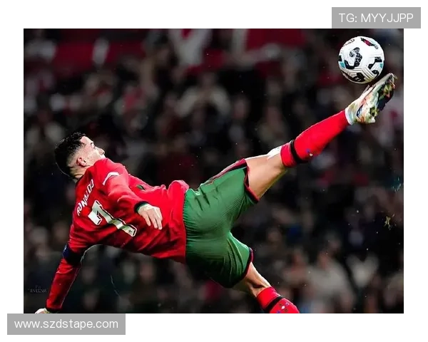 印地安血统足球明星的传奇故事与辉煌成就探秘